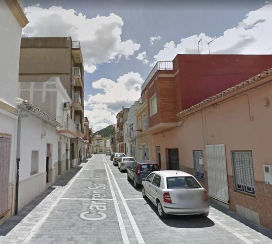 Piso en Venta en Calle SANT PERE ALMATO en Sant Feliu Sasserra