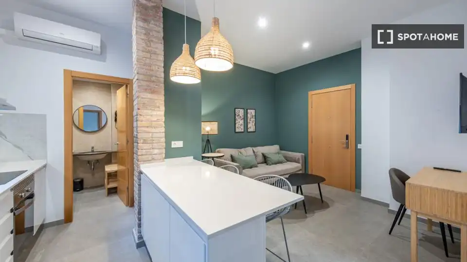 Room in Sants