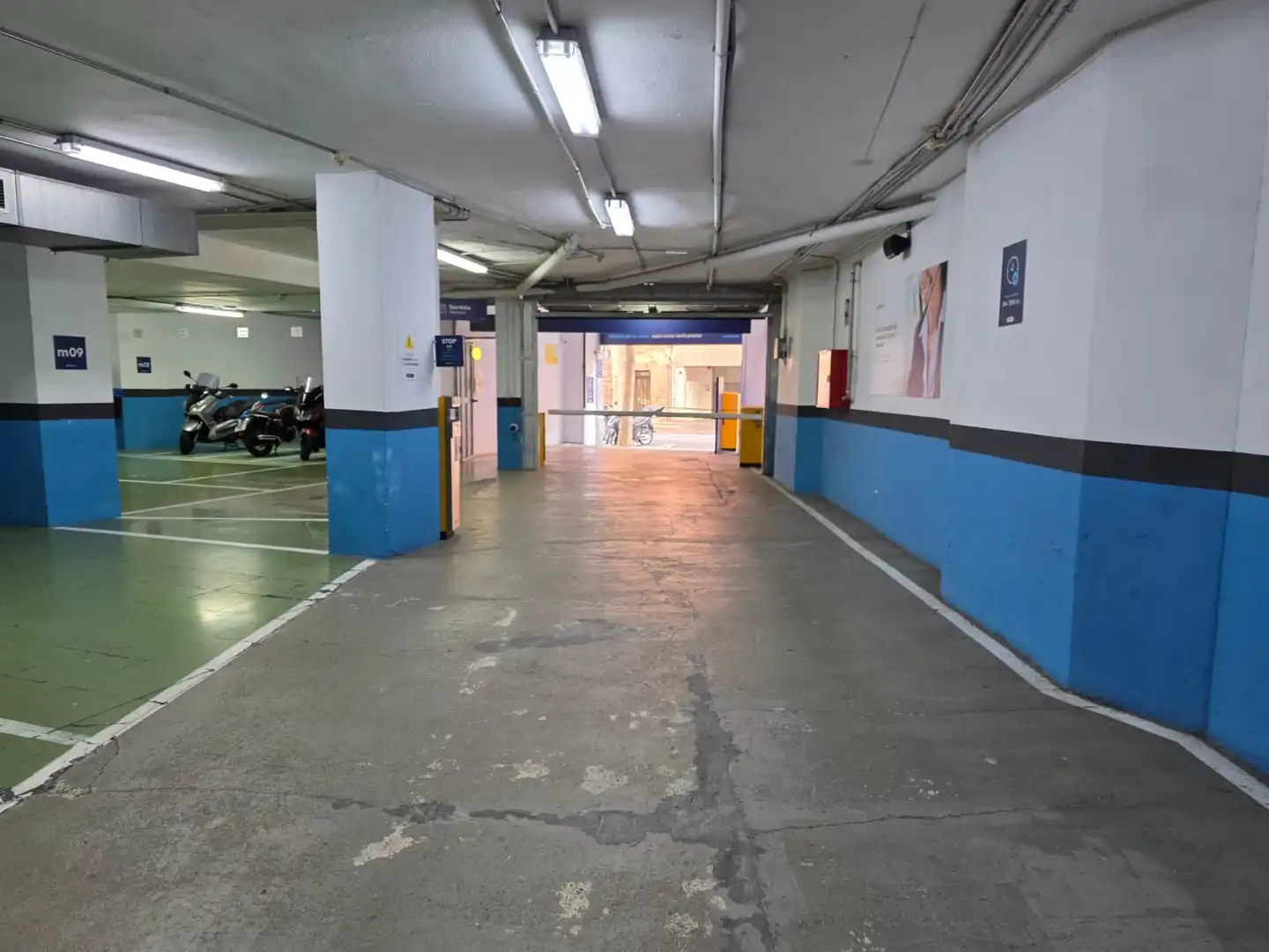 Aparcamiento en alquiler en Carrer de Nàpols 21, imagen 7