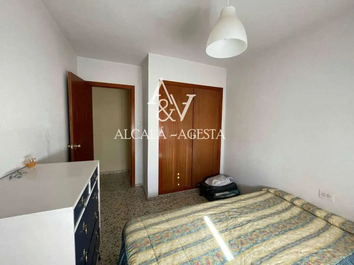 Flat for rent in Granada, Granada