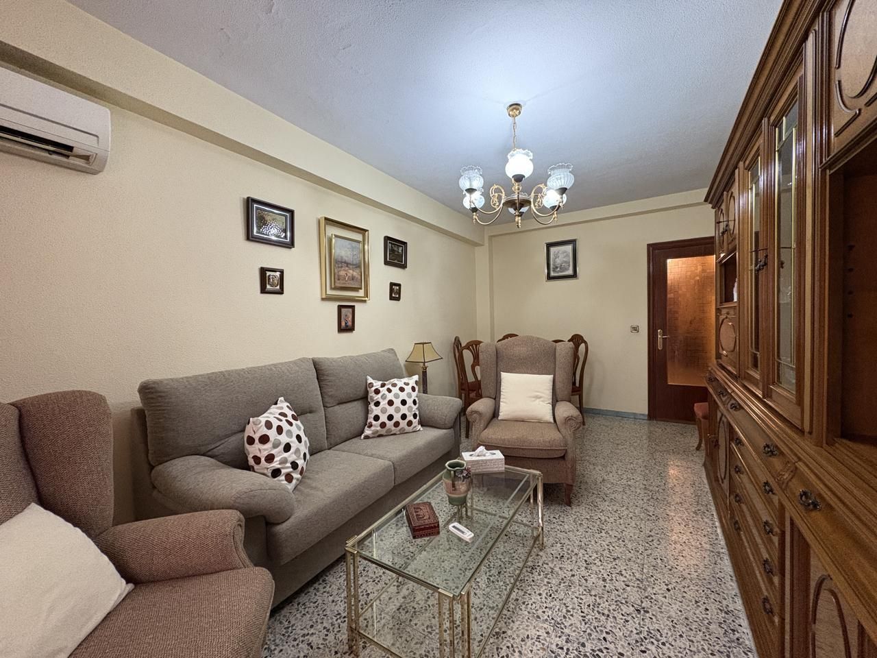 Living room of Flat to rent in Parla  with Air Conditioner, Heating and Terrace