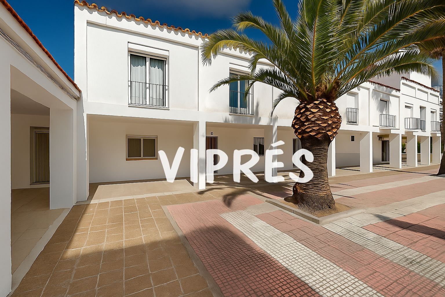 Exterior view of House or chalet for sale in Cáceres Capital  with Air Conditioner, Heating and Terrace