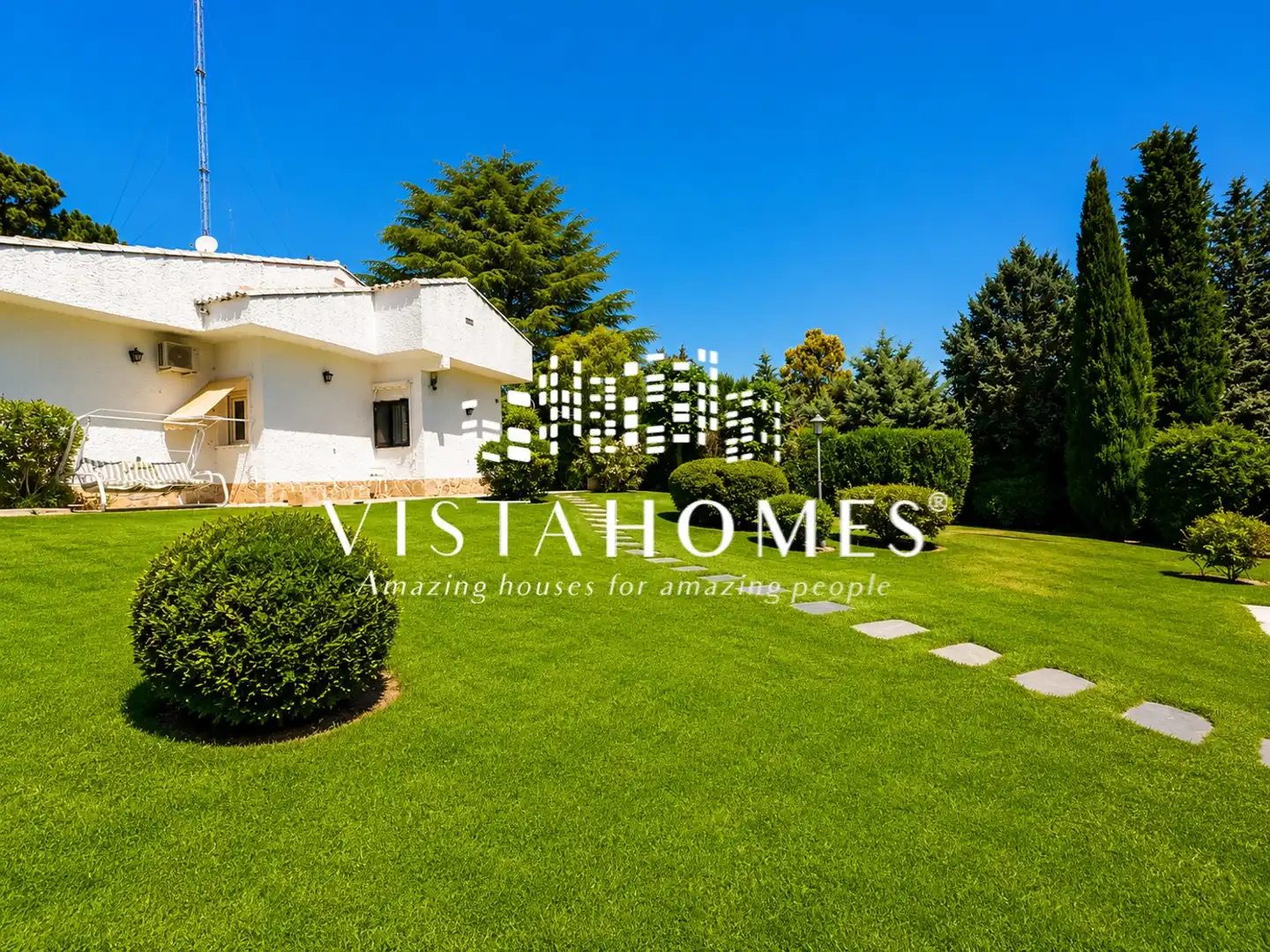 Vista exterior de Casa o chalet en venta en San Agustín del Guadalix con Aire acondicionado, Calefacción y Jardín privado