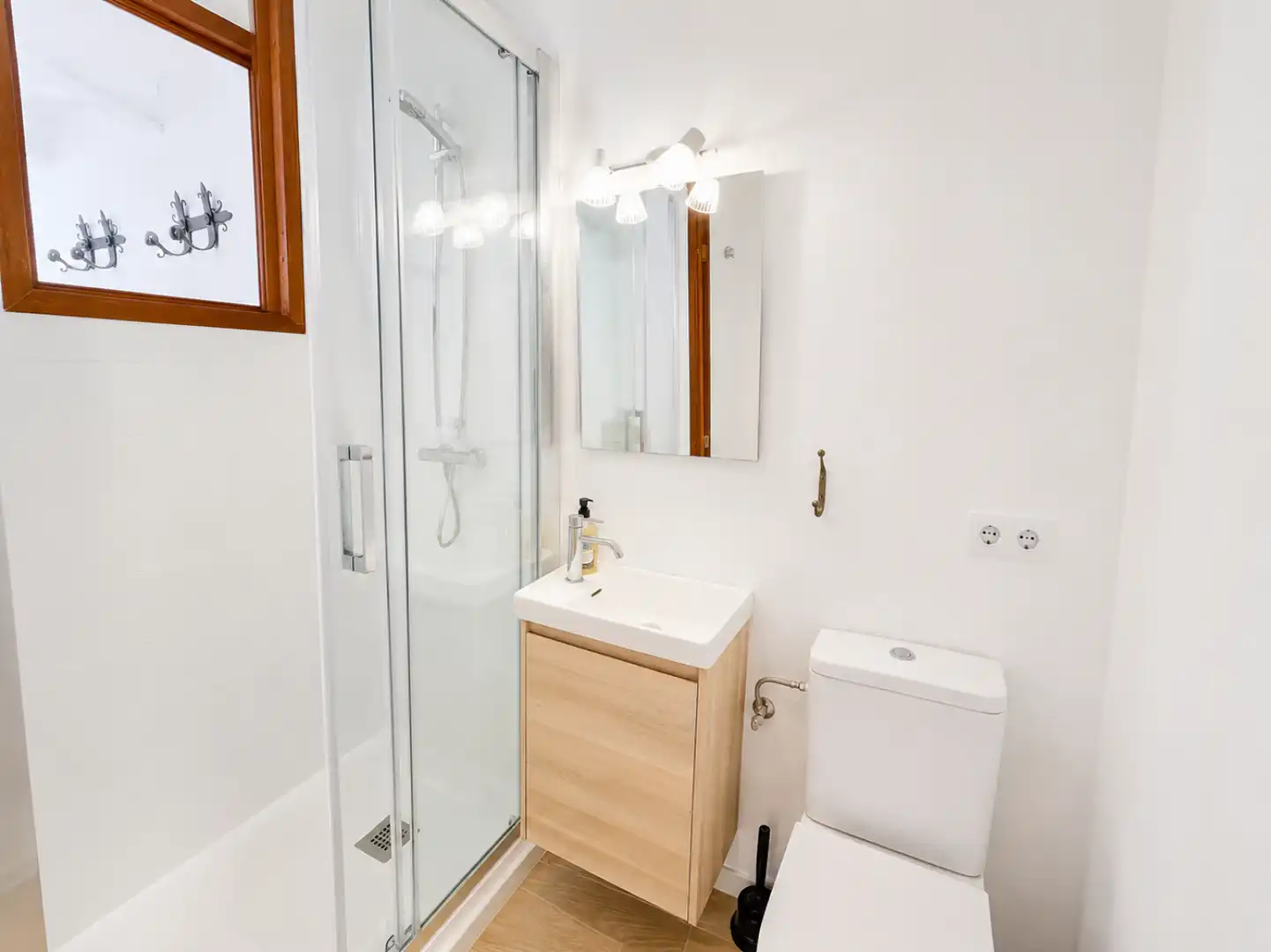 Baño de Casa adosada de alquiler en Pollença con Aire acondicionado, Calefacción y Terraza