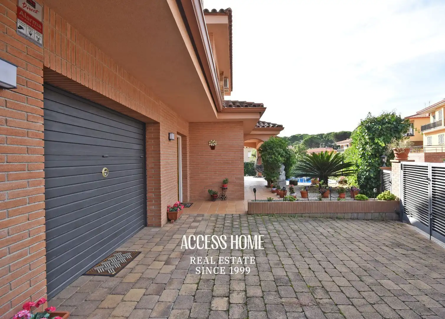 Vista exterior de Casa o chalet en venta en Sant Pol de Mar con Calefacción, Trastero y Piscina