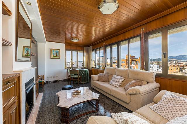 Ático en Venta en  ARAGO en Can Capes