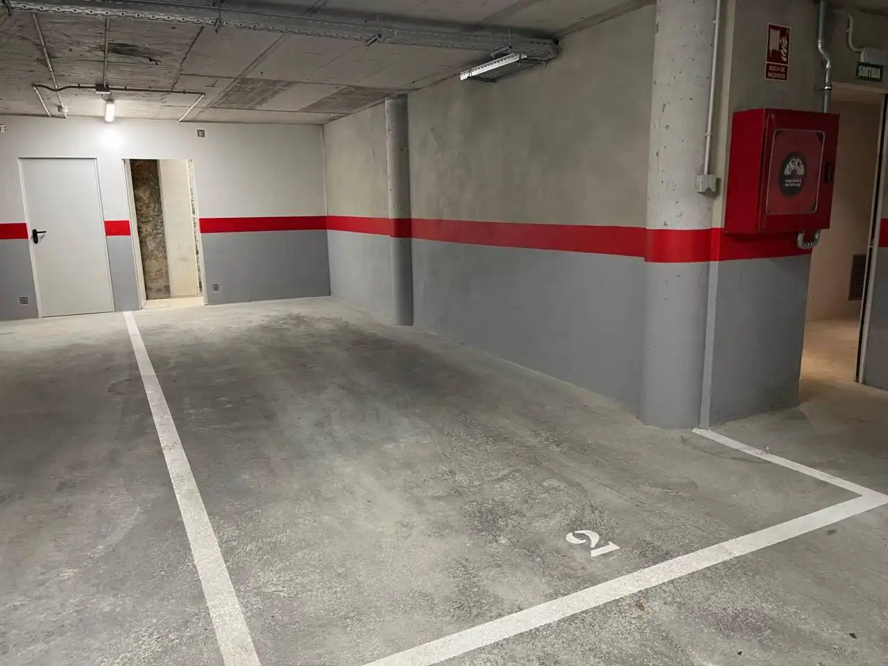 Einzelparkplatz mit Aufzug zur Miete in Calle Barcelona 43, imagen 3