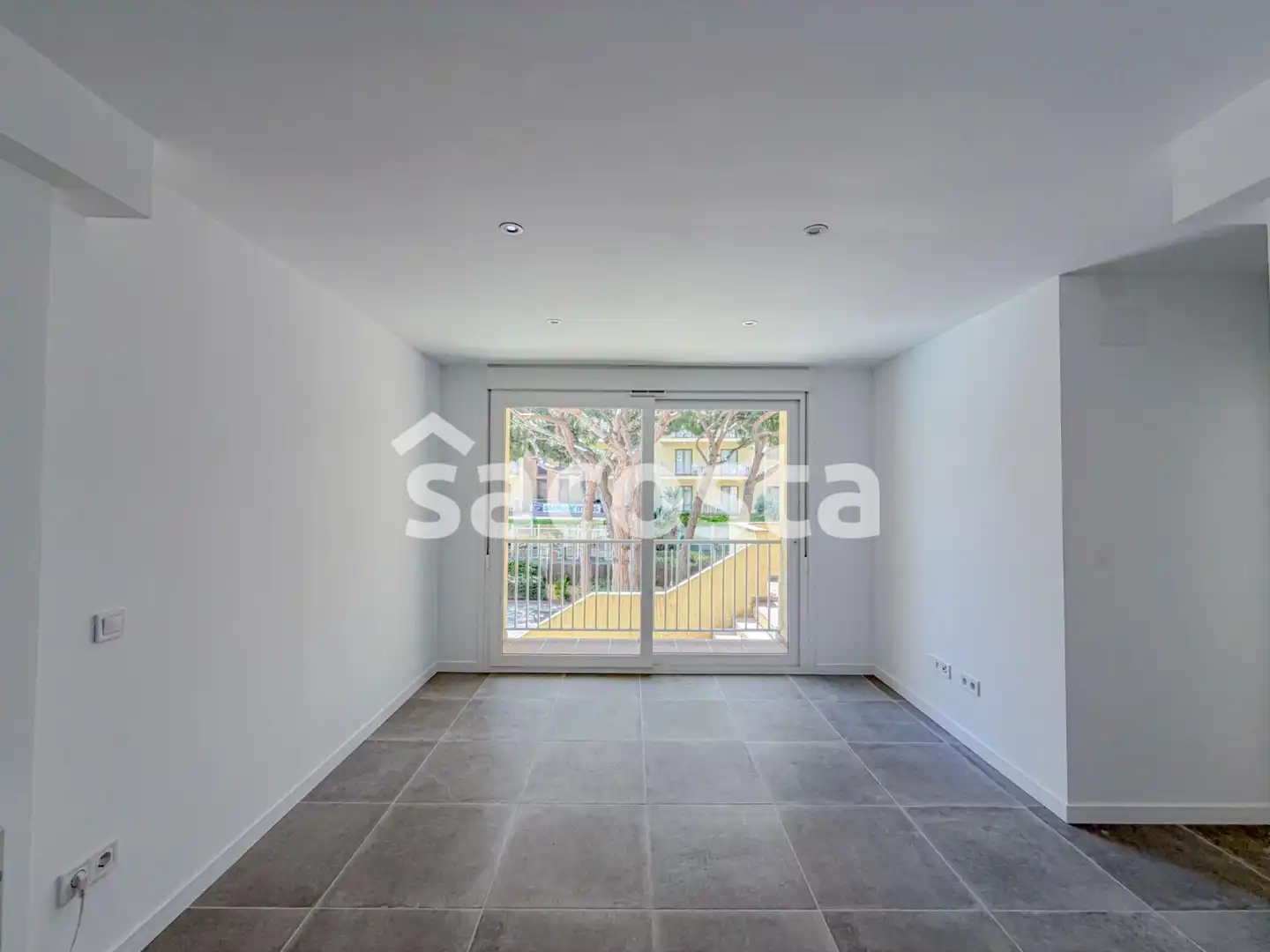 Wohnungen zum Verkauf in Blanes mit Heizung, Terrasse und Balkon