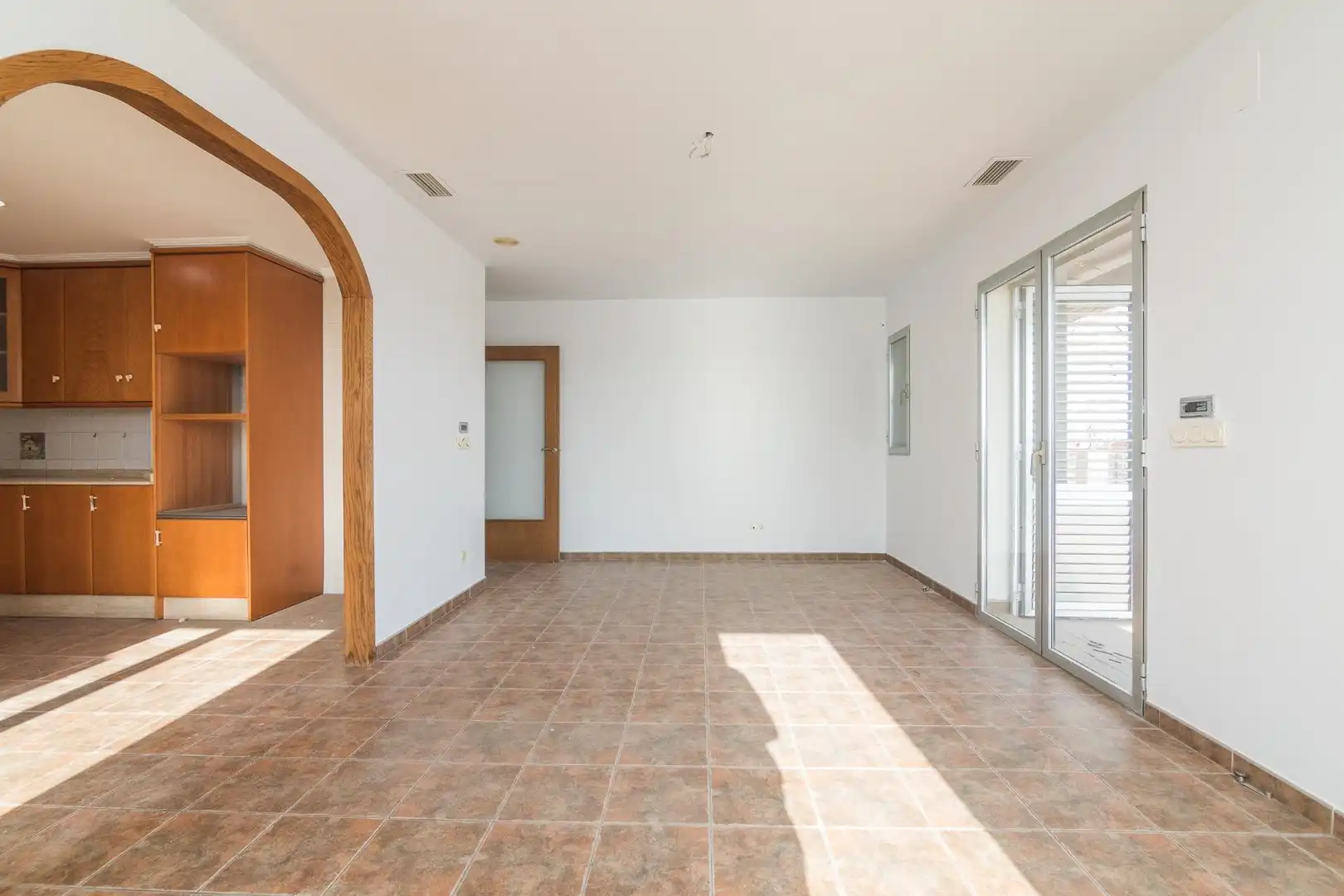 Dachboden zum Verkauf in Elche / Elx mit Klimaanlage, Heizung und Terrasse