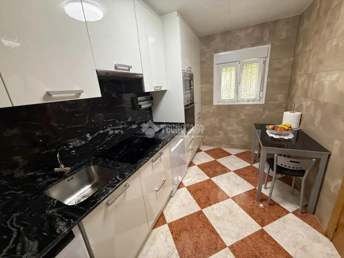 Casa aparellada en venda a Usera, imagen 7