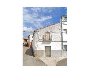 Exterior view of House or chalet for sale in Valdefuentes