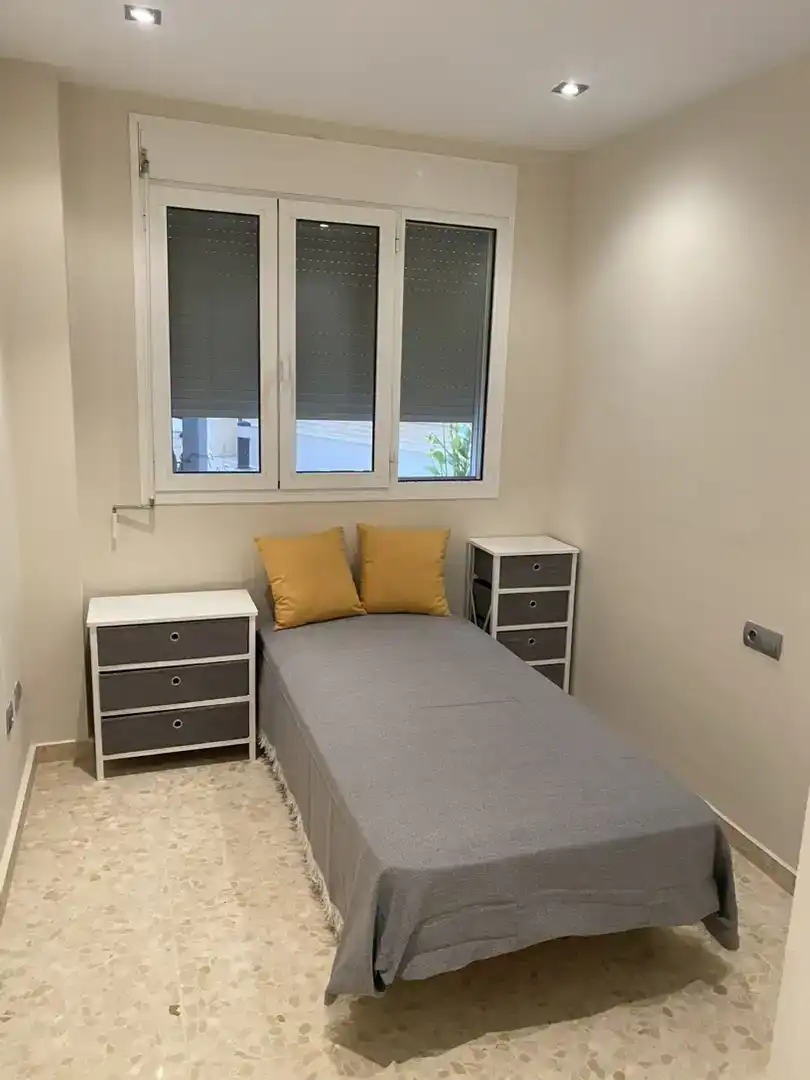 Bedroom of Flat for rent in Picanya  with Air Conditioner and Swimming Pool