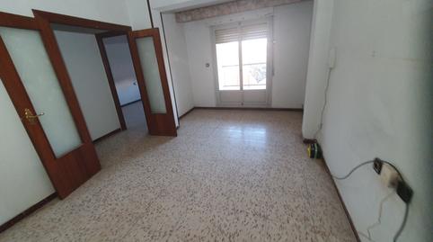 Foto 3 de Piso en venta en El Pinós / Pinoso, Alicante