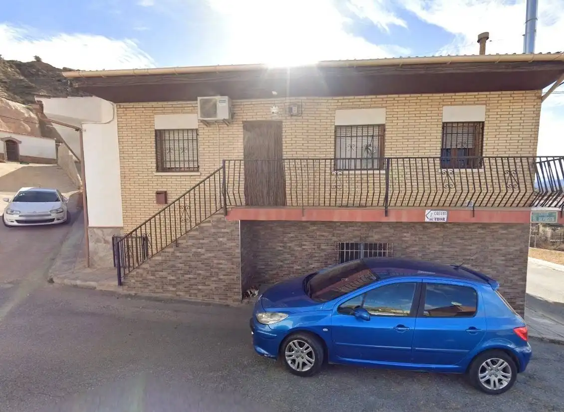 Vista exterior de Casa o xalet en venda en Purullena amb Jardí privat