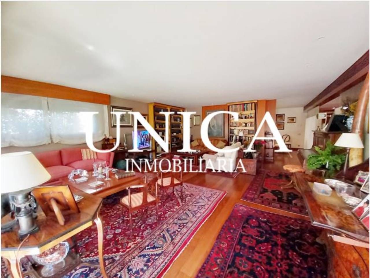 Piso en venta en  Madrid Capital con Aire acondicionado, Calefacción y Jardín privado