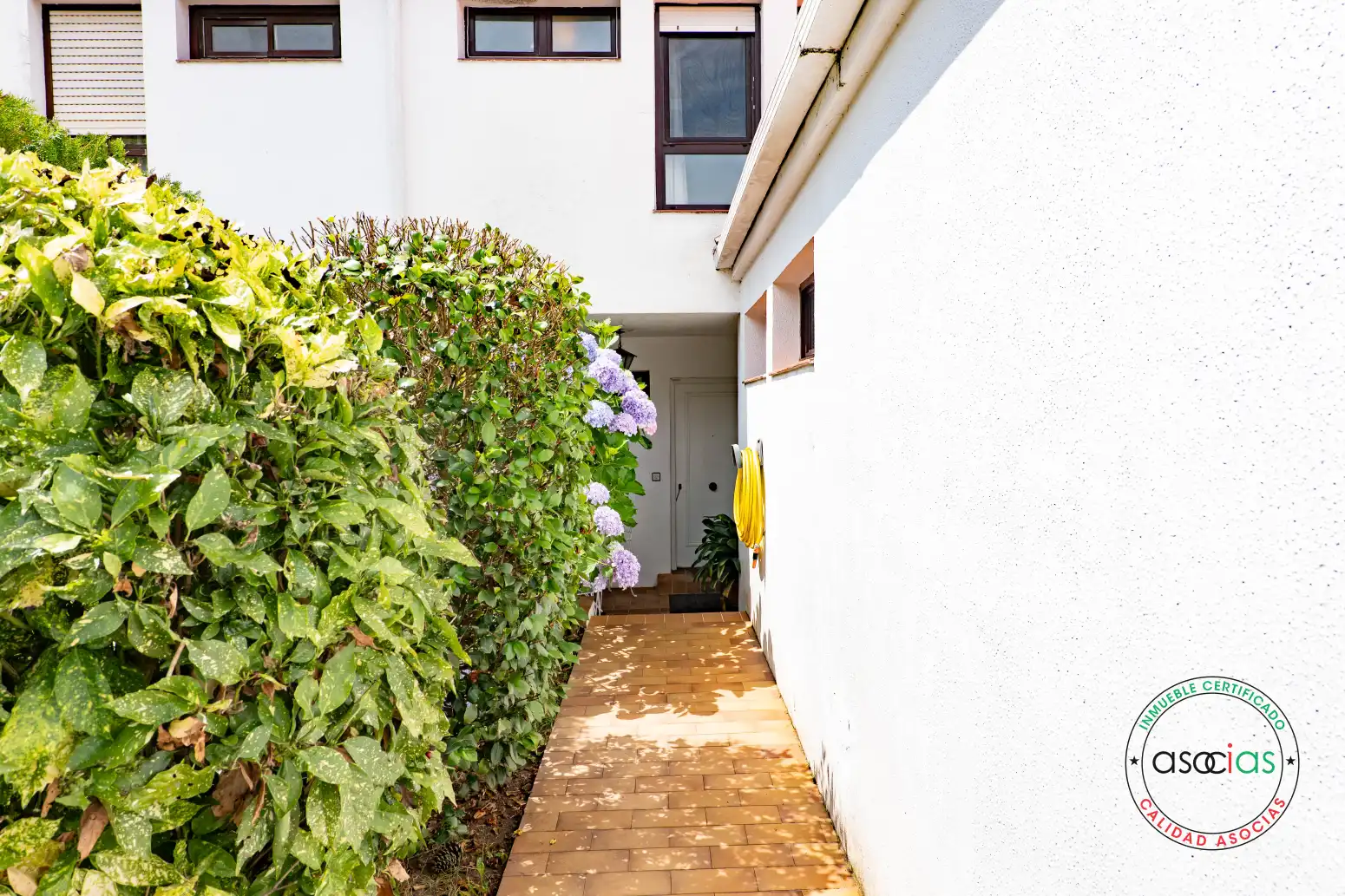 Vista exterior de Casa o xalet en venda en Siero amb Calefacció, Jardí privat i Parquet