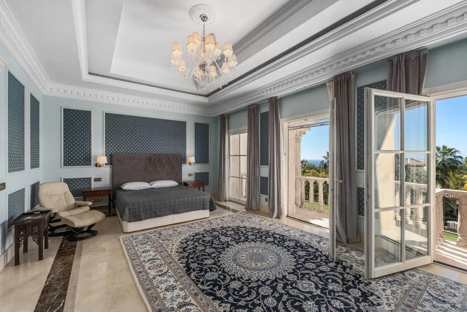 Habitación de Casa o chalet en venta en Marbella con Aire acondicionado, Calefacción y Jardín privado