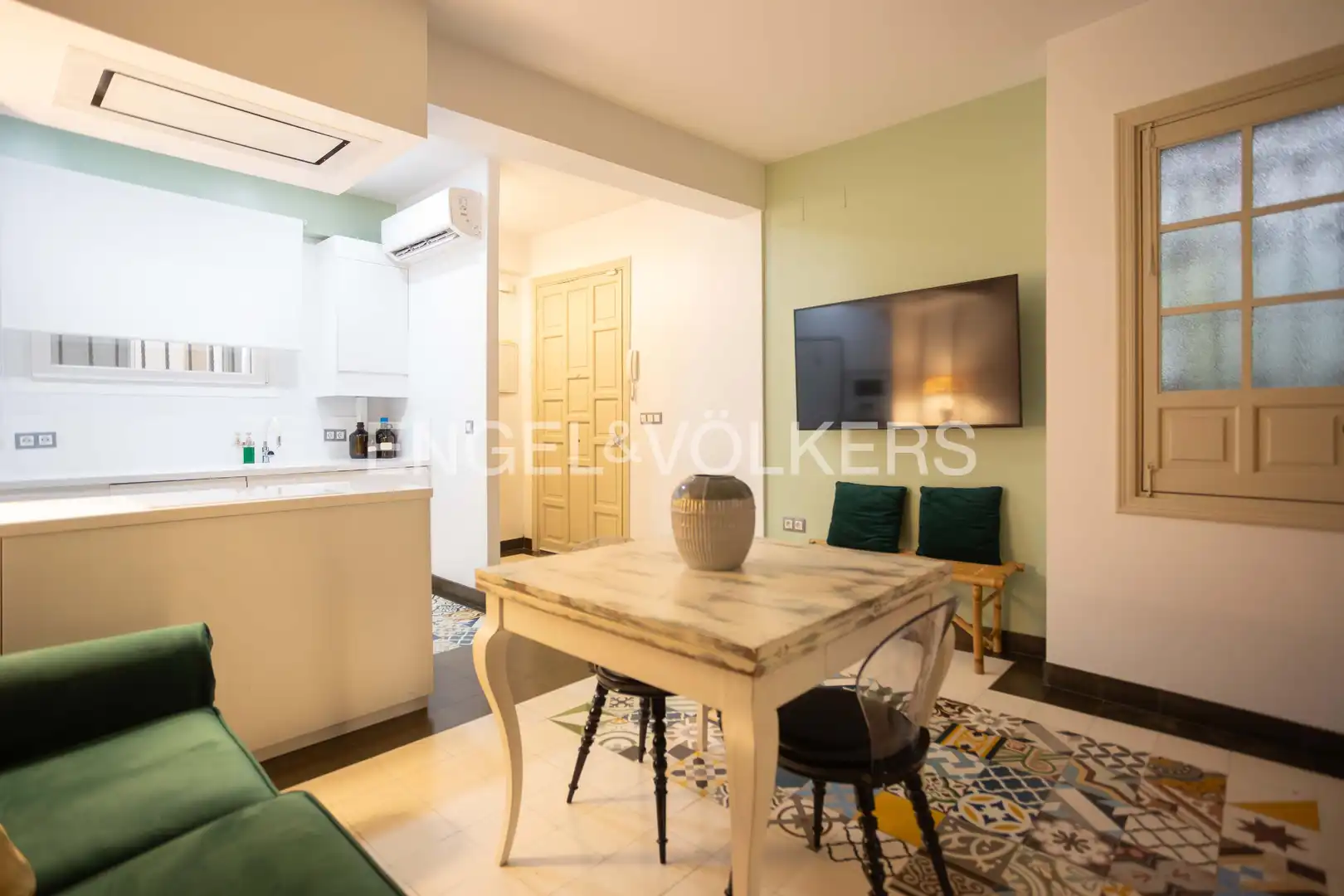 Flat with terrace to rent in Casco Antiguo, imagen 12