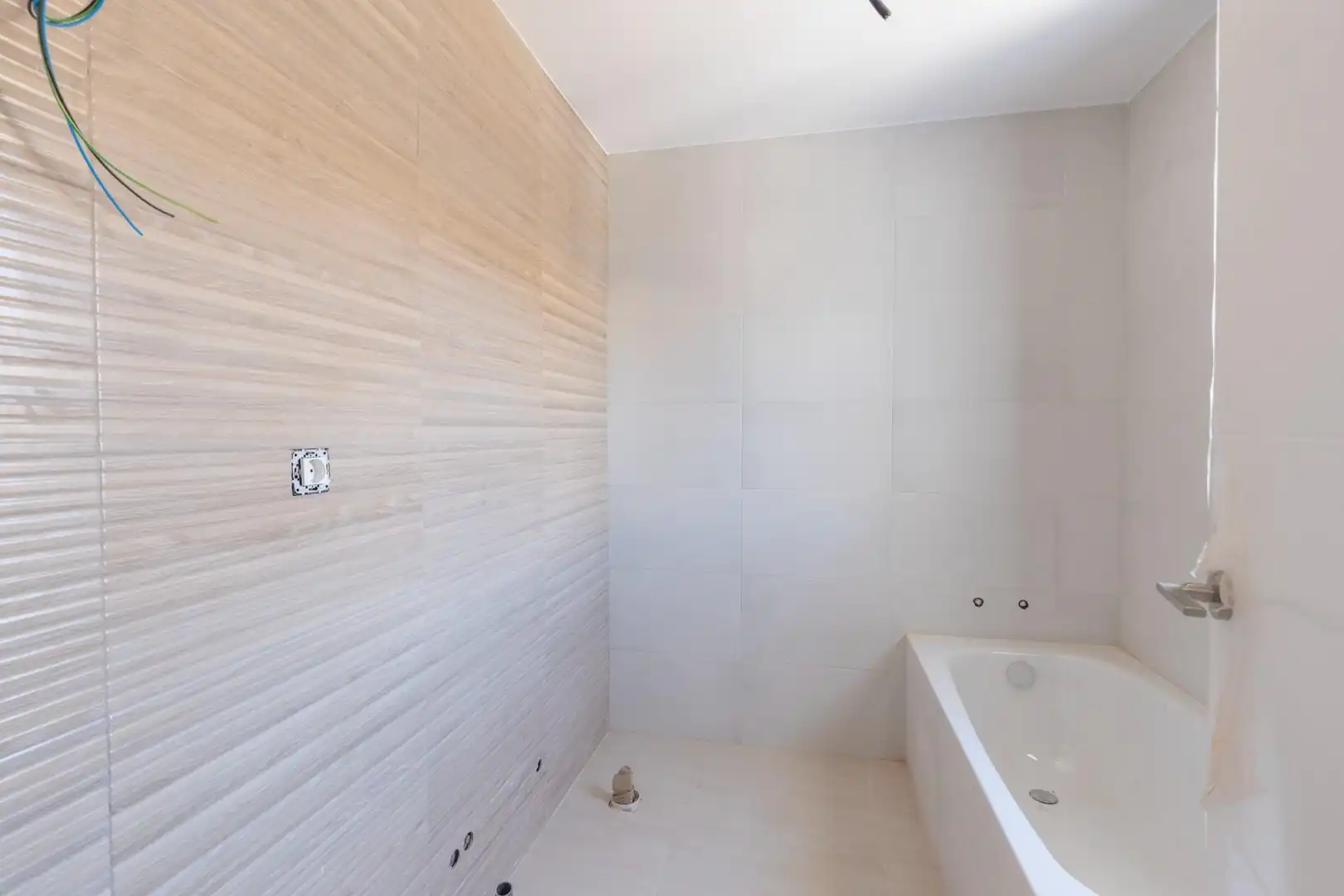 Bathroom of Detached homes for sale in Cijuela  with Heating, Terrace and Balcony