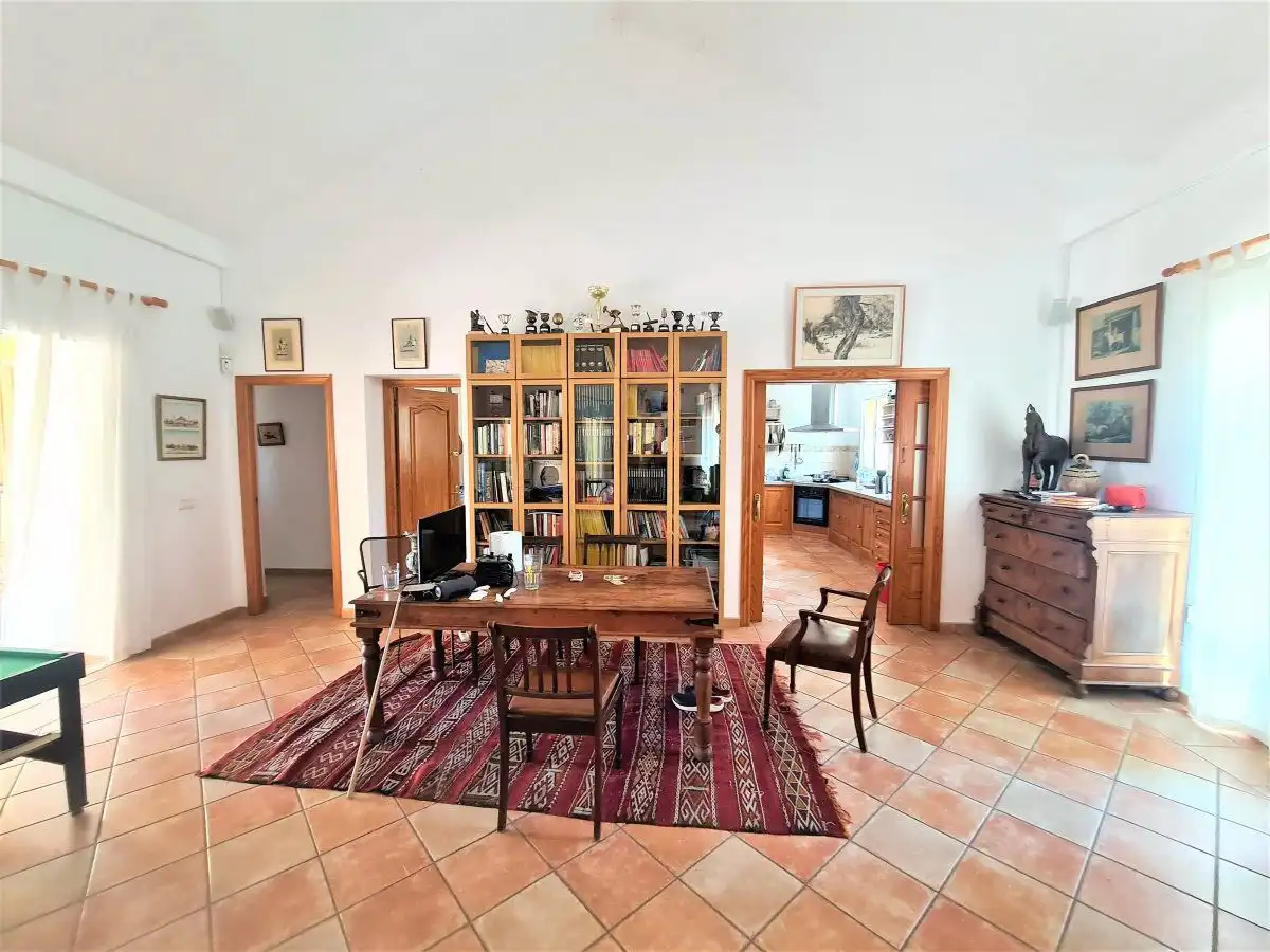 Sala d'estar de Finca rústica en venda en San Martín del Tesorillo amb Piscina