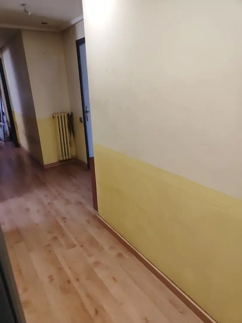 Piso en venta en Zaragoza con Terraza, Amueblado y Horno