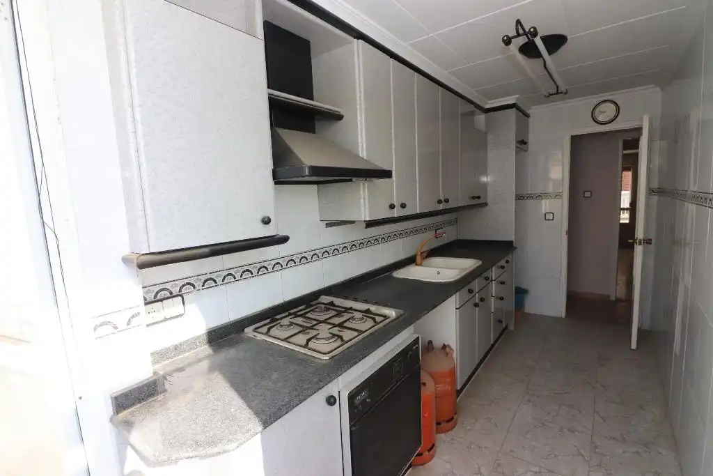 Kitchen of Flat for sale in Buñol  with Air Conditioner, Terrace and Furnished