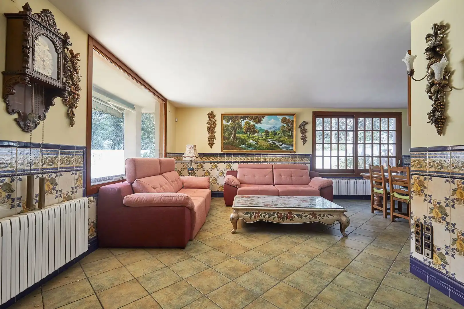 Sala de estar de Casa o chalet en venta en Sant Fost de Campsentelles con Calefacción, Jardín privado y Terraza
