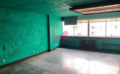 Büro miete in León Capital  mit Heizung