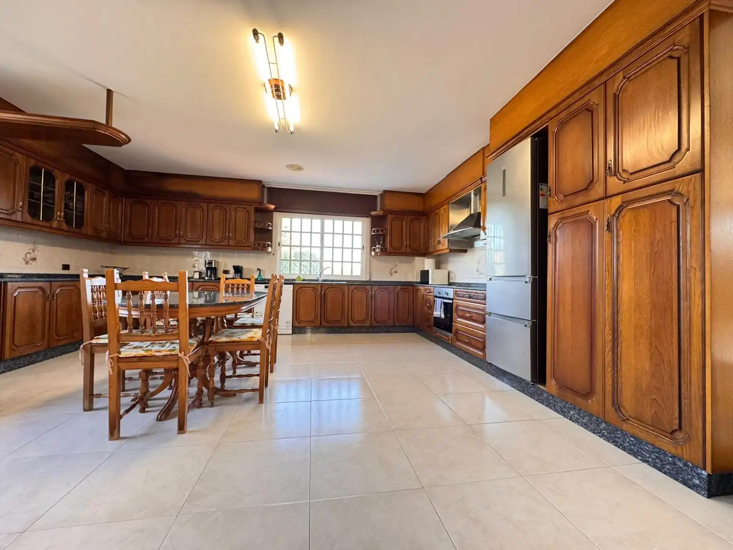 Cocina de Casa o chalet en venta en Barro con Calefacción, Jardín privado y Terraza
