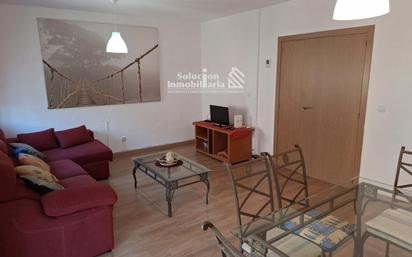 Sala d'estar de Pis en venda en Salamanca Capital amb Calefacció, Terrassa i Moblat