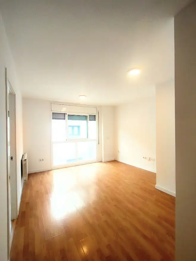 Duplexes for rent in Carrer Correu Vell, Centre Històric