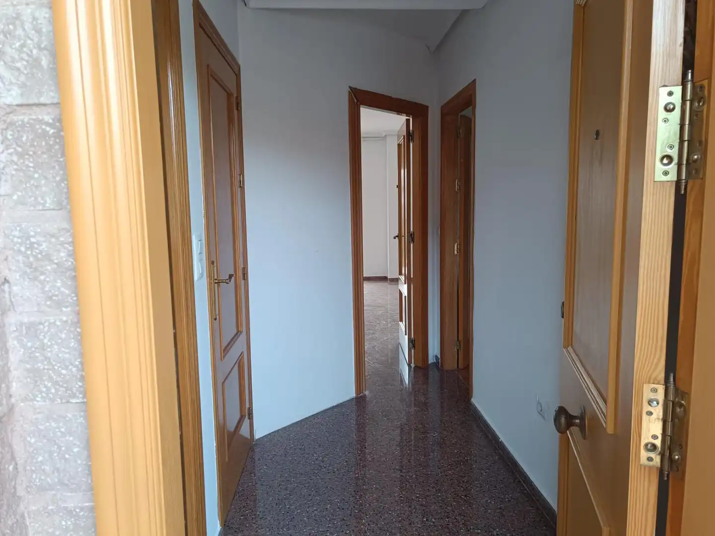 Casa adosada en venta en Petrer con Jardín privado, Terraza y Balcón