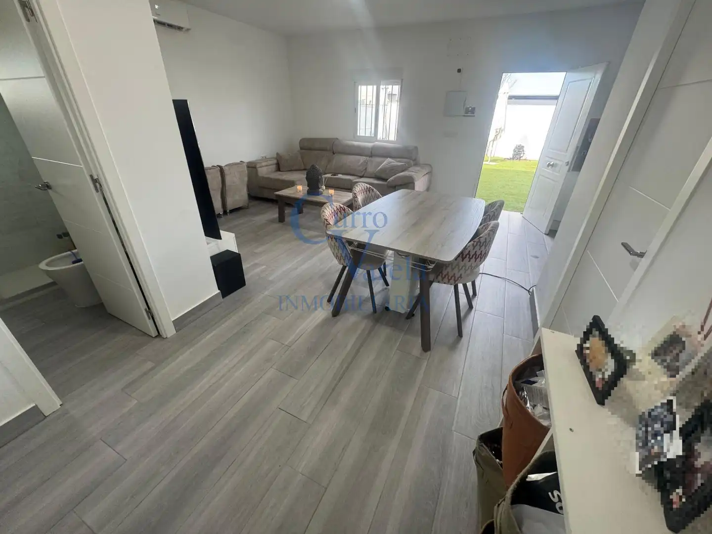 Sala de estar de Finca rústica en venta en Dos Hermanas con Aire acondicionado, Calefacción y Jardín privado