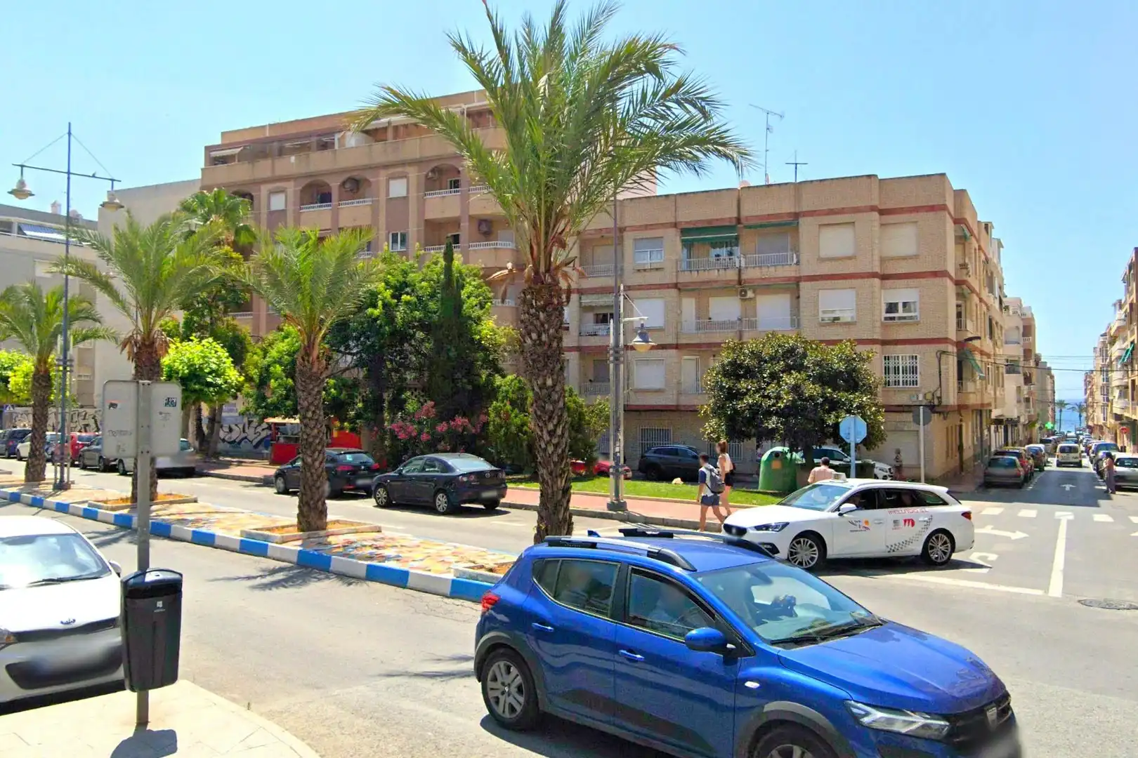 Vista exterior de Àtic en venda en Torrevieja amb Aire condicionat, Calefacció i Terrassa