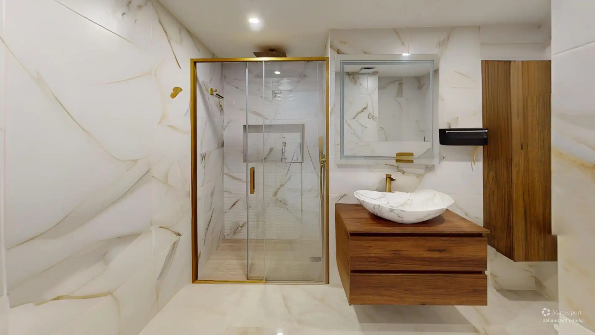 Baño de Piso en venta en Benidorm con Aire acondicionado