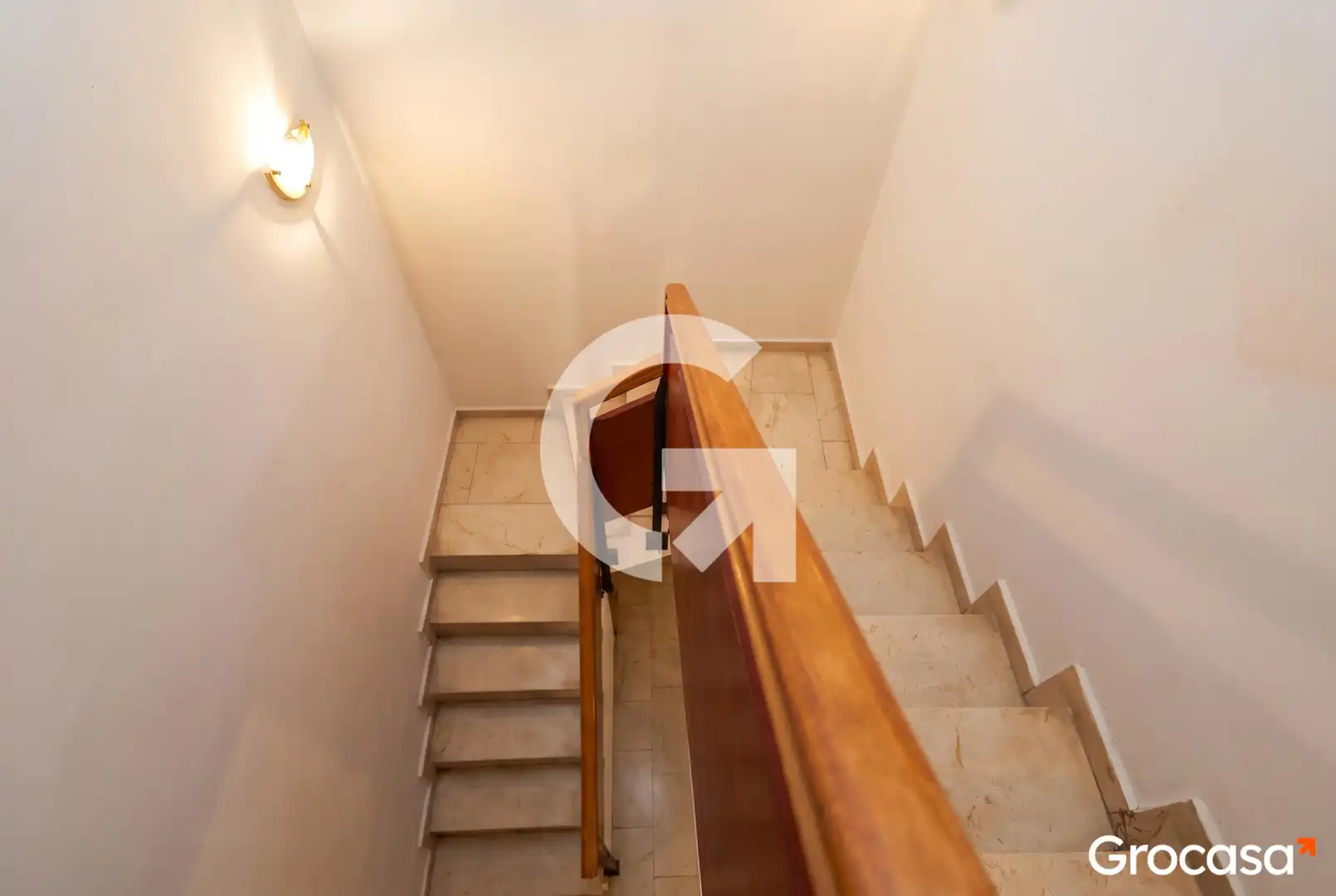 Maisonette zum Verkauf in Gavà mit Klimaanlage, Möbliert und Ofen