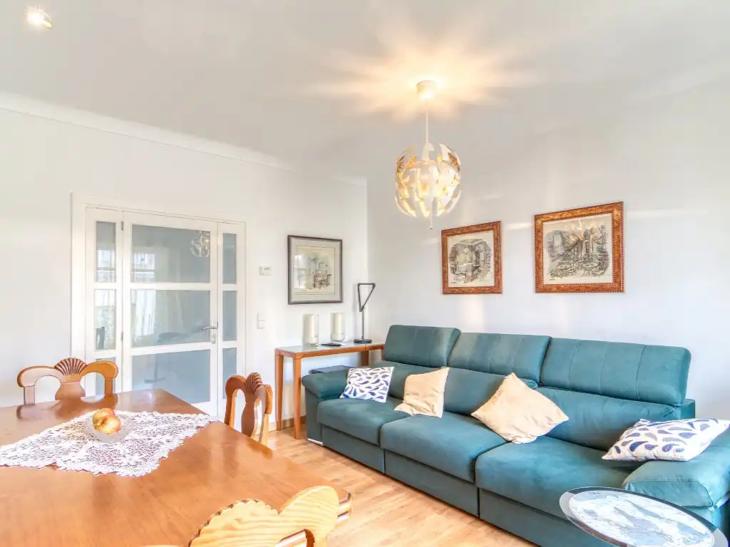 Living room of Flat for sale in Figueres  with Air Conditioner