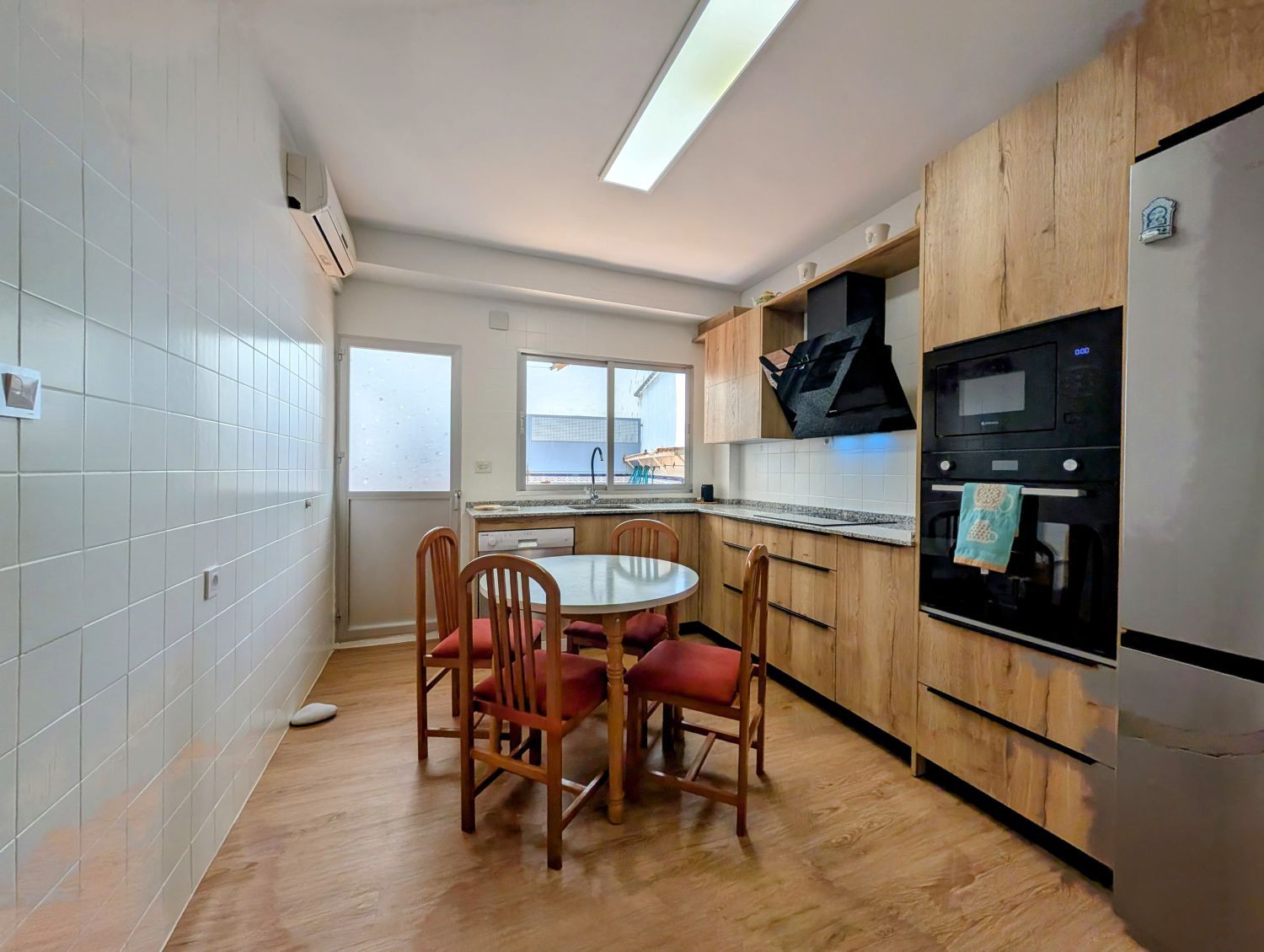 Cocina de Piso en venta en Loja con Terraza, Trastero y Balcón