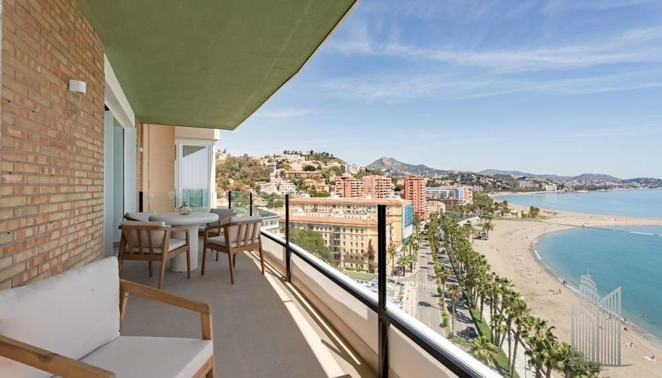 Foto 1 de Piso en venta en Marítimo Pablo Ruiz Picasso, La Malagueta - Monte Sancha, Málaga