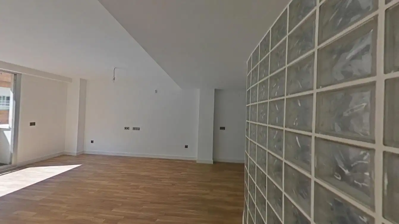 Flat for sale in C/ Enriqueta Ortega, Santo Domigo