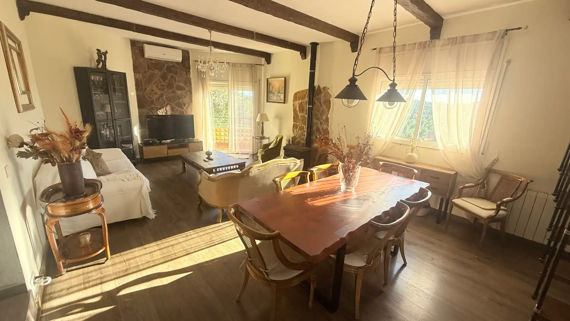 Esszimmer von Haus oder Chalet zur Miete in Olivella, Barcelona