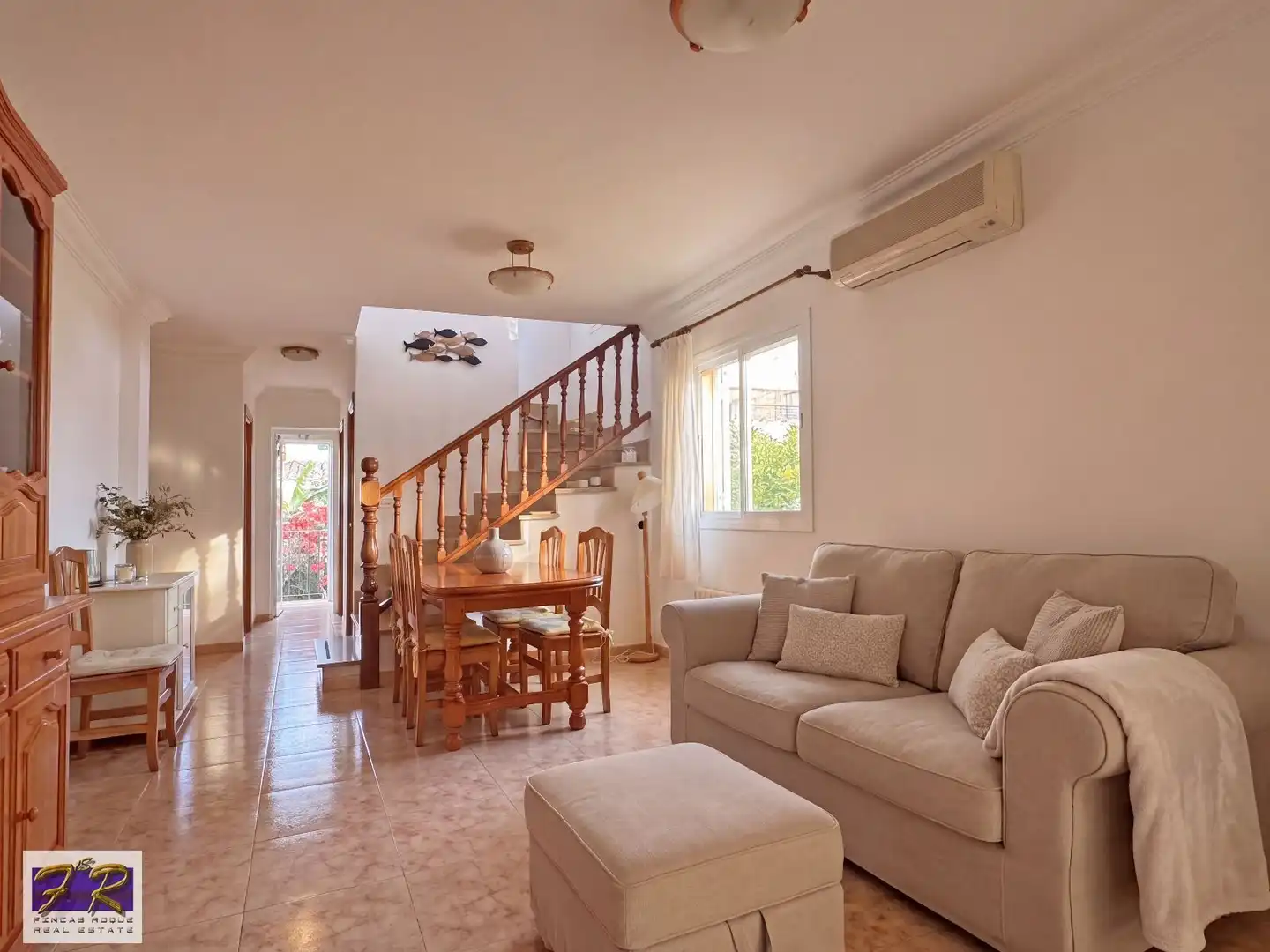 Living room of Houses for sale in Alcúdia  with Air Conditioner, Terrace and Storage room