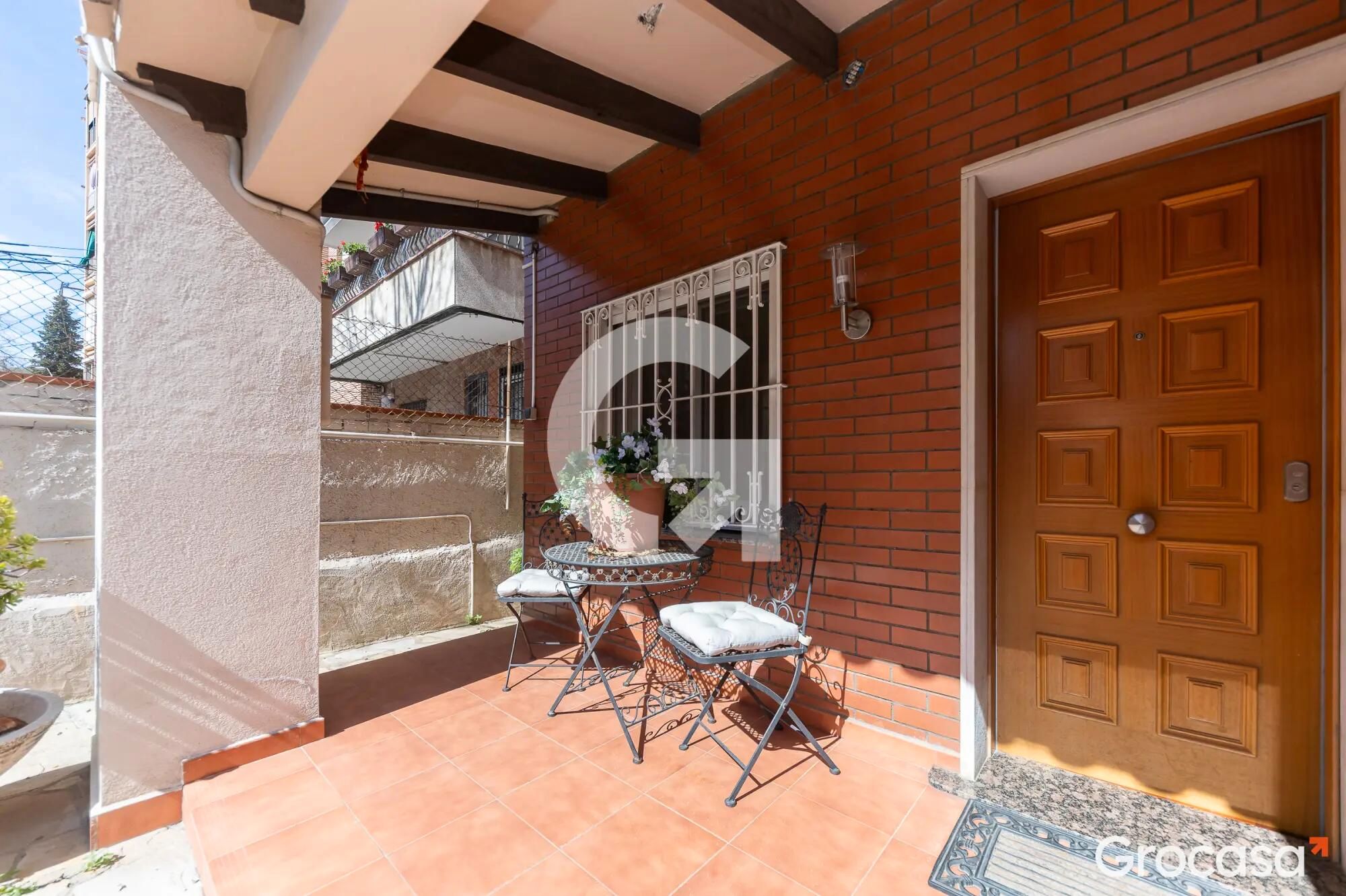 Balcony of House or chalet for sale in  Barcelona Capital  with Air Conditioner, Heating and Private garden