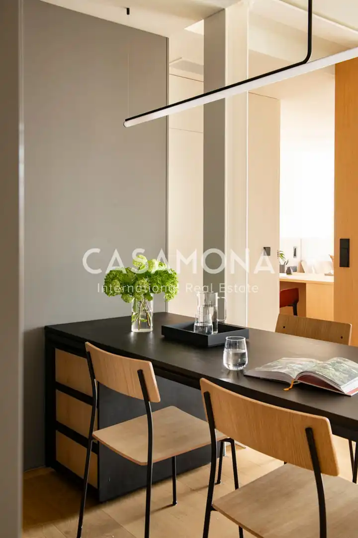 Menjador de Apartament de lloguer en Barcelona amb Terrassa, Moblat i Internet