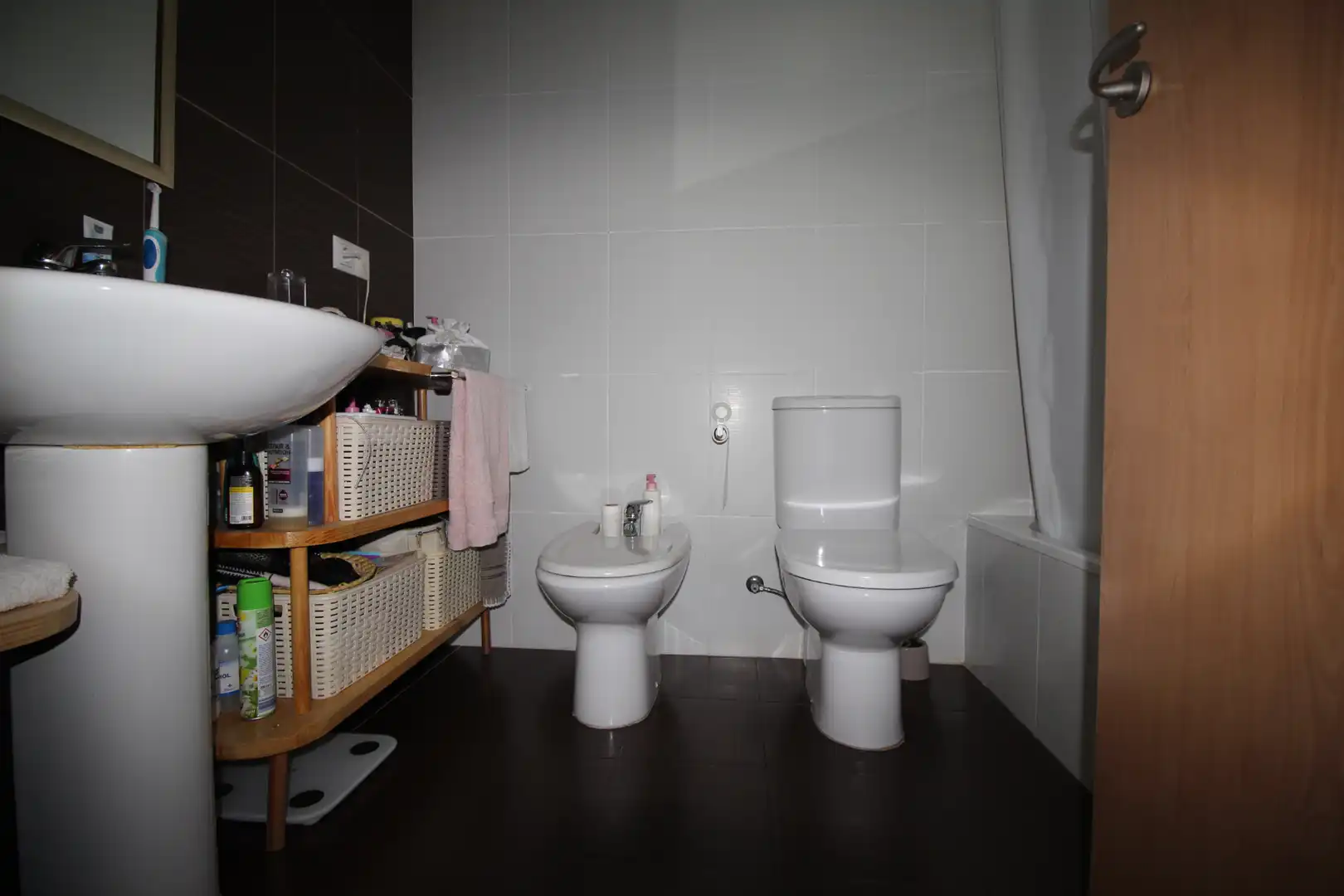 Bathroom of Flat for sale in Carlet  with Terrace, Storage room and Oven