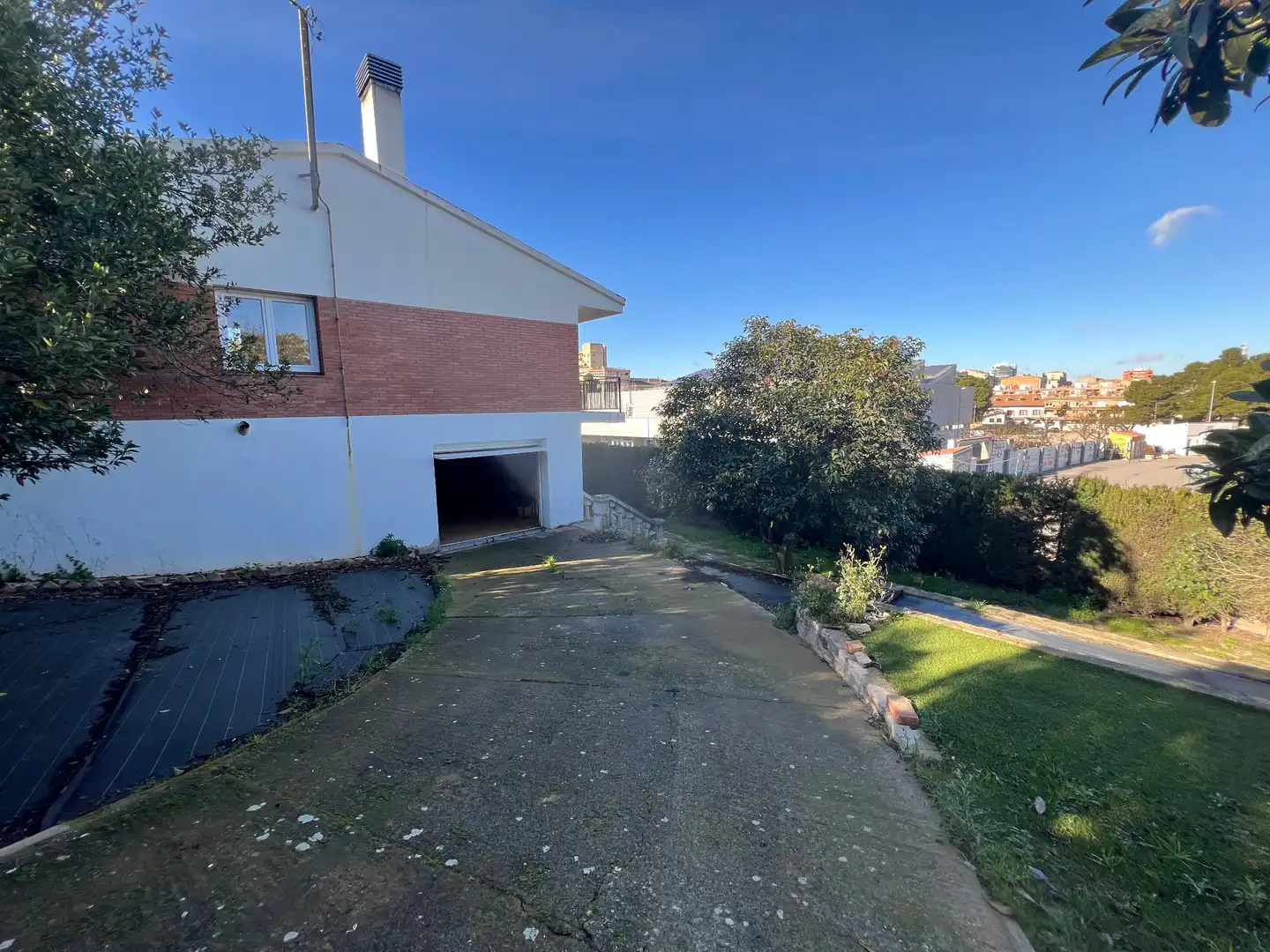 Vista exterior de Casa o chalet en venta en Tàrrega con Calefacción, Jardín privado y Terraza