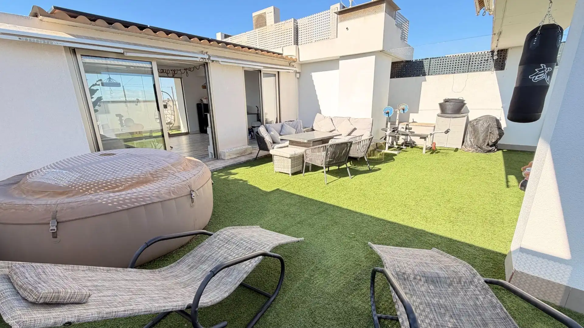 Terrasse von Dachboden zum Verkauf in Elche / Elx mit Heizung, Terrasse und Abstellraum