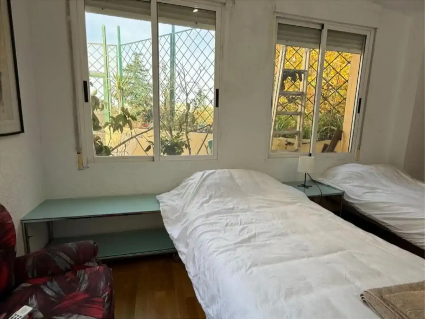 Schlafzimmer von Wohnung zur Miete in  Zaragoza Capital mit Klimaanlage und Balkon