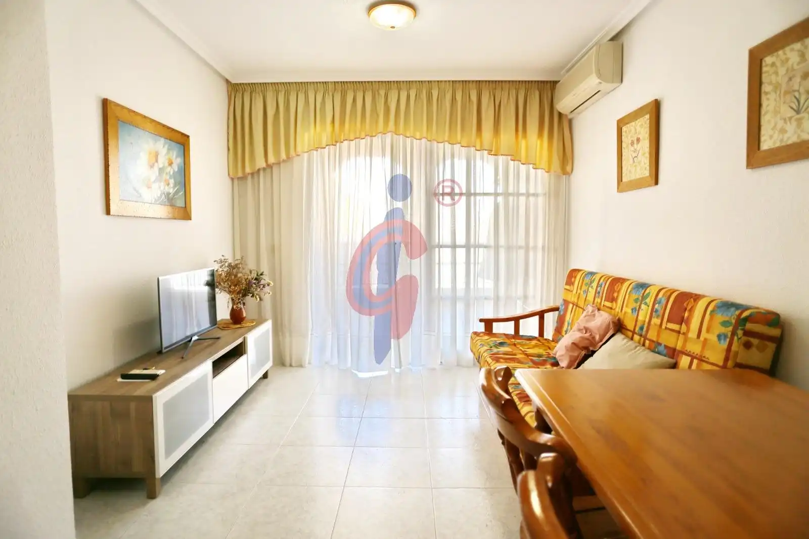 Living room of Apartments for sale in Guardamar del Segura  with Air Conditioner, Terrace and Furnished
