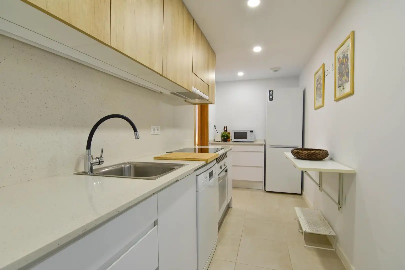 Cuina de Apartament de lloguer en El Puig de Santa Maria amb Calefacció, Jardí privat i Terrassa